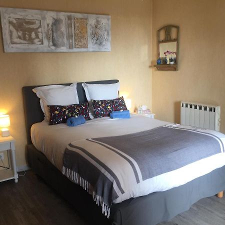 Charmant Appartement Bord De Mer, Plage カーニュ・シュル・メール エクステリア 写真